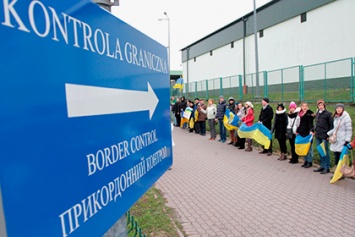 Украинские пограничники насчитали на 100 тысяч "безвизовых" туристов в ЕС всего 50 отказников