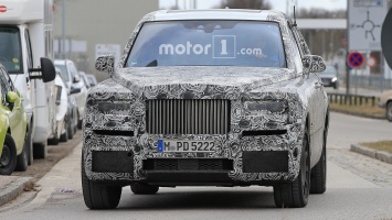 Олигархам на заметку: первый кроссовер Rolls-Royce замечен на тестах