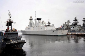 В Черное море вошел фрегат ВМС Франции