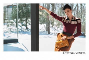 Мариякарла Босконо в рекламной кампании Bottega Veneta