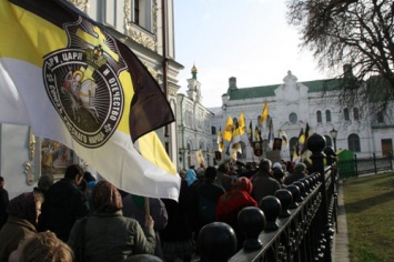 УПЦ МП необходимо возвращаться к статусу экзархата РПЦ на Украине, иначе - вечная угроза раскола