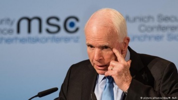 У сенатора США Маккейна обнаружена раковая опухоль