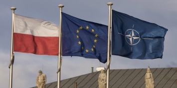 В Польше начальника штаба дивизии НАТО обвинили в педофилии