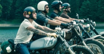 Украинский фильм Dustards о путешествиях на мотоциклах по Карпатам выложили на Megogo