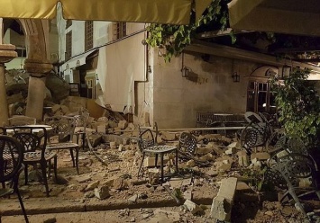 Землетрясение в Греции: более 120 пострадавших, украинцев среди них нет