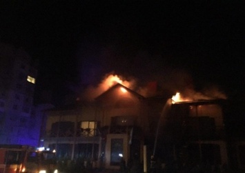В Луцке случился крупный пожар в гостинице