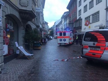 Кровавая резня в Швейцарии: мужчина напал на прохожих с бензопилой