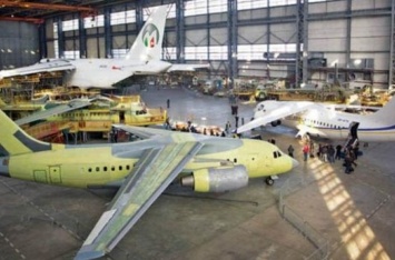 Правительство Украины ликвидировало авиастроительный концерн «Антонов»