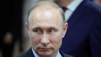 Путин подписал закон о новых штрафах для чиновников