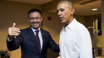 Барка Обама и Бартомеу обсудили создание женской команды Барселоны в США