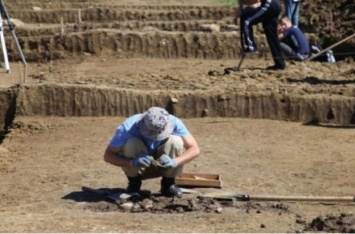 В Крыму откопали ребенка с головой "Чужого"