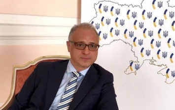 Киев осудил посла Италии за "независимый Крым"