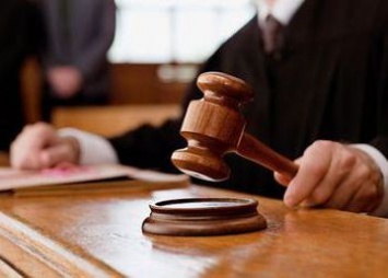 Суд остановил действие решения АМКУ по штрафу для "Укртатнафты"
