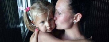 В Одессе, обидевшись на мать, маленькая девочка ушла из дому и наткнулась на спецотряд (ФОТО)