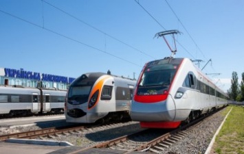 "Укрзализныця" зафиксировала рекордный пассажиропоток в скоростных поездах