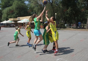 Бердянские баскетболистки приняли участие в отборочном этапе чемпионата Украины