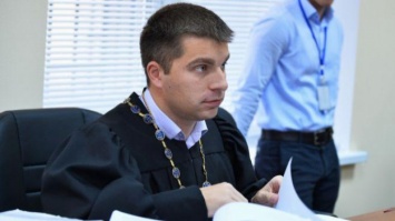 Скандальный судья Кузьменко попался на принятии одиозных решений