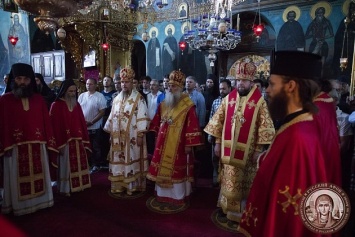 Епископ Бердянский и Приморский отметил день святого Пантелеимона на Афоне