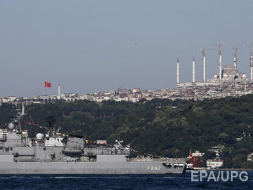 В турецком проливе Босфор движение судов возобновлено