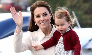 Этикет монархов: вот как должна одеваться женщина при королевском дворе Британии
