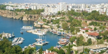 Роспотребнадзор признал условия в турецкой Анталье опасными для туристов