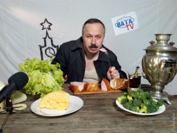 Автор шоу «ВатаТV»: «Ватник сверкает задом, грязен и туп, но считает себя правым»