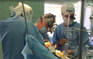 Украинские хирурги провели уникальную операцию