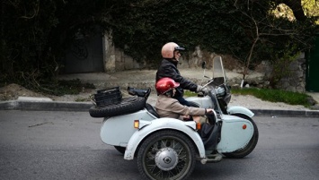 В Крыму всех желающих мотолюбителей обучают безопасному вождению