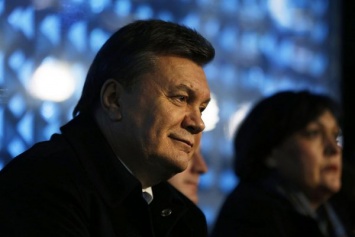 Янукович знал о студентах на Майдане, но пошел петь караоке - Кравчук