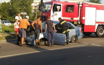 В Павлограде «МАЗ» спасателей и легковушка столкнулись на глазах у мэра города (ФОТО и ВИДЕО)