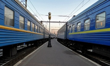Укрзализныця пустила пять дополнительных поездов ко Дню независимости