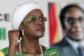 Первая леди Зимбабве избила фотомодель электрическим проводом
