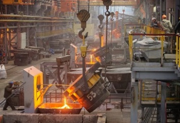 ArcelorMittal допускает увольнения персонала и реструктуризацию предприятий в ЮАР