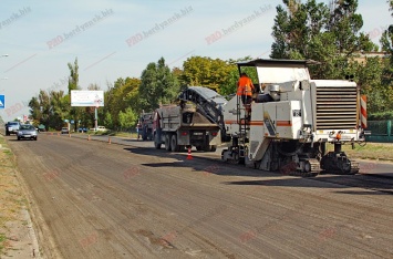 На Восточном проспекте начались масштабные ремонтные работы дорожного полотна (+ фото)