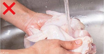 Вот почему больше нельзя мыть сырую курятину! Ученые предупреждают о новой заразе