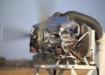 В США испытали авиационный двигатель, который будет на 45% меньше сжигать топливо