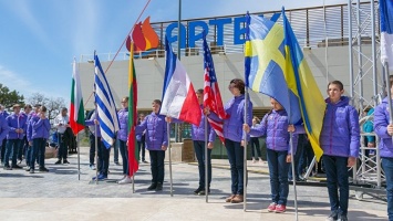 "Знатоки Крыма" из десяти стран посетили "Артек"