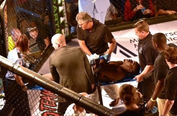 Американский боец MMA умер после нокаута (фото)