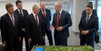 Путин оценил новый терминал аэропорта Храброво