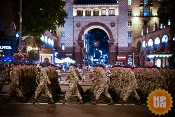 Репетиция военного парада на Крещатике. Фоторепортаж