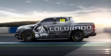 Holden показала гоночный пикап Colorado SuperUte