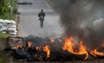 Боевики в Донбассе используют тактику выжженной земли - СЦКК