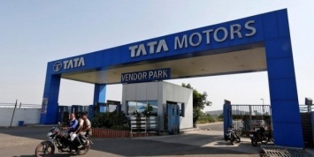 Tata Motors вложит $625 млн в наращивание продаж пассажирских, грузовых автомобилей