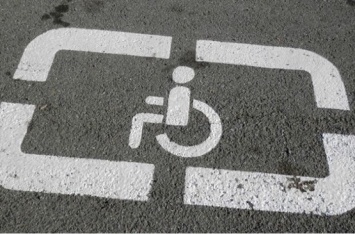Отомстил инвалидам: «герой парковки» шокировал всю страну