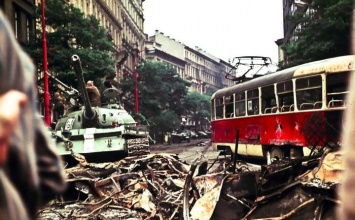 Чехия вспоминает трагические дни вторжения Москвы в 1968 году (ФОТО)