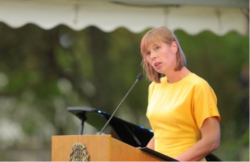 Президент Эстонии предупредила об опасности самооккупации страны