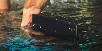Sony заплатит владельцам «водонепроницаемых» смартфонов Xperia