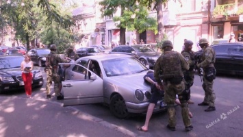 В Одессе азербайджанец подстроил ДТП, чтобы требовать деньги за поцарапанную машину