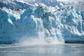В Антарктиде обнаружили древнюю снежную реку