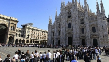 В Италии после барселонского теракта поставили ограждения вокруг достопримечательностей